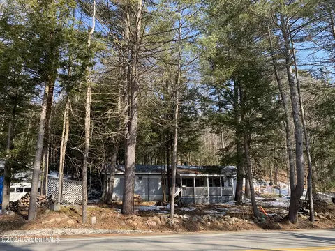 68 Friends Lake Rd, Chestertown, NY 12817
