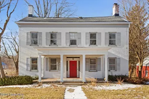 839 Amsterdam Rd, Glenville, NY 12302