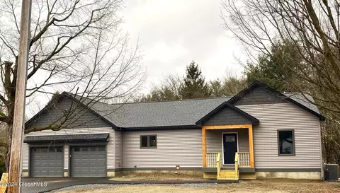 76 Gray Ave, Greenwich, NY 12834