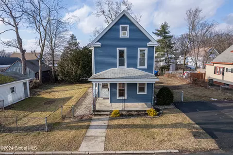 18 Brown St, Schenectady, NY 12304 photo 15