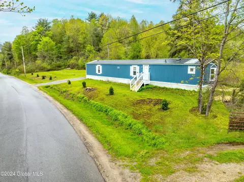678 Mill Rd, Saint Johnsville, NY 13452