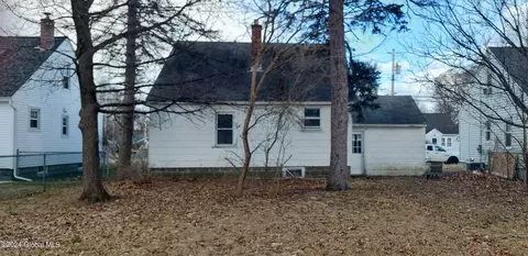 Exterior - 1306 Palma Ave, Schenectady, NY 12306 photo 4 of 5