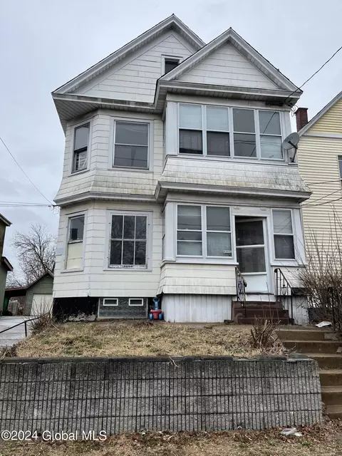 1329-31 7th Ave, Schenectady, NY 12303