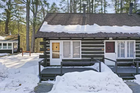 3 High Pines Ter #A, Chestertown, NY 12817