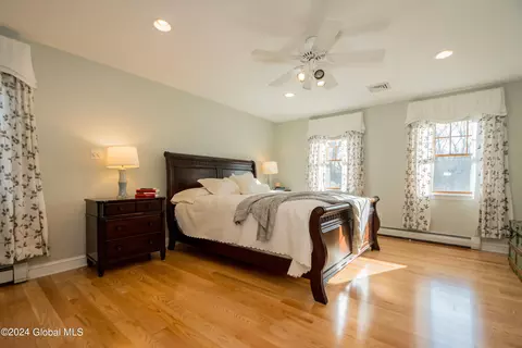 Bedroom - 1341 Partridge Dr, Castleton On Hudson, NY 12033 photo 3 of 8
