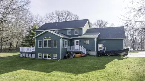 Exterior - 1341 Partridge Dr, Castleton On Hudson, NY 12033 photo 22 of 25