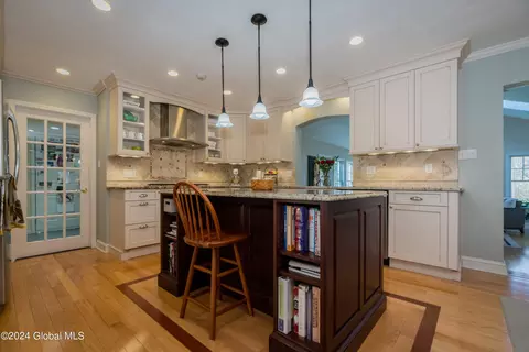 Kitchen - 1341 Partridge Dr, Castleton On Hudson, NY 12033 photo 7 of 8