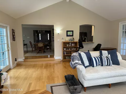 Living - 1341 Partridge Dr, Castleton On Hudson, NY 12033 photo 6 of 17