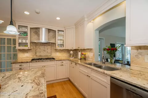 Kitchen - 1341 Partridge Dr, Castleton On Hudson, NY 12033 photo 1 of 8