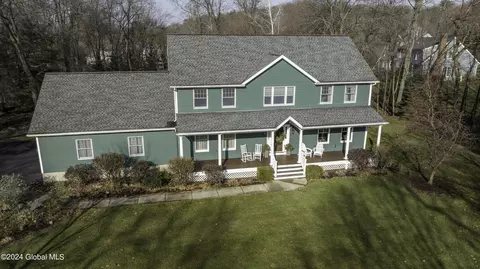 Exterior - 1341 Partridge Dr, Castleton On Hudson, NY 12033 photo 13 of 25