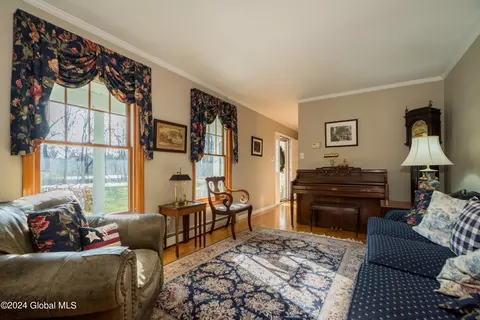 Living - 1341 Partridge Dr, Castleton On Hudson, NY 12033 photo 8 of 17