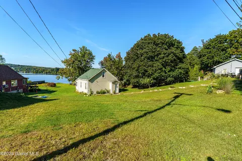 272 Morey Park Rd, Nassau, NY 12123