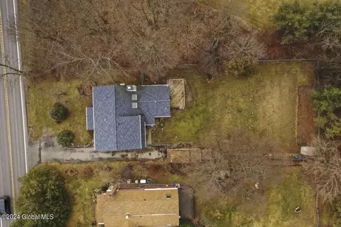 View/Area - 2001 New Scotland Rd, Slingerlands, NY 12159 photo 1 of 4
