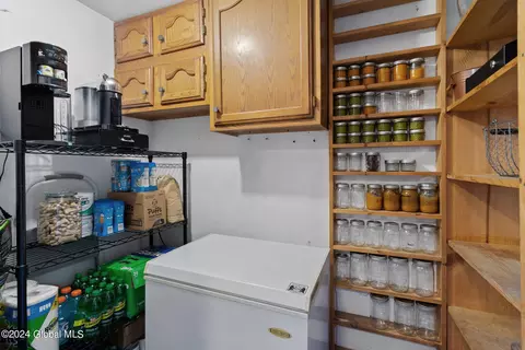 832 Woodstock Rd, East Berne, NY 12059 photo 38