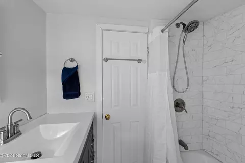 832 Woodstock Rd, East Berne, NY 12059 photo 31