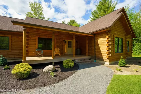 464 Brownell Rd, Ballston Spa, NY 12020
