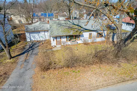 201 Park Ave, Schenectady, NY 12304