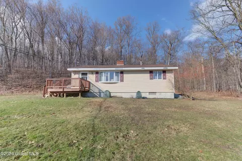 435 Slate Hill Rd, Sharon Springs, NY 13459