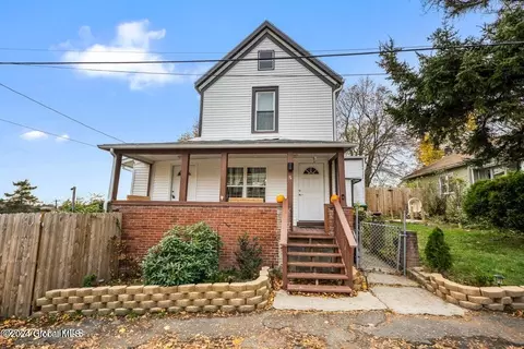 5 Tarbell Ave, Troy, NY 12180