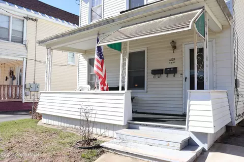 1237-1239 5th Ave, Schenectady, NY 12303 photo 2