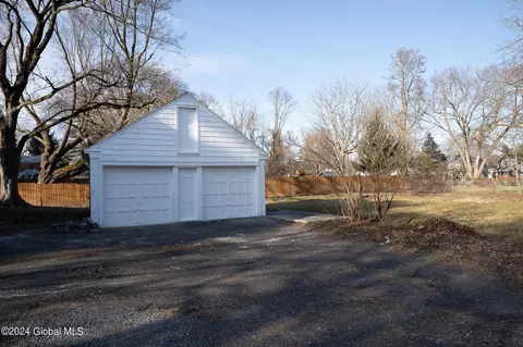 74 Elsmere Ave, Delmar, NY 12054 photo 41