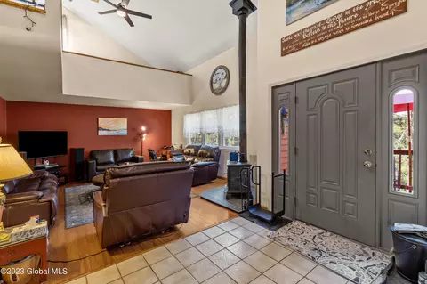 Entry Way - 3114 Coach Rd, Argyle, NY 12809 photo 1 of 3