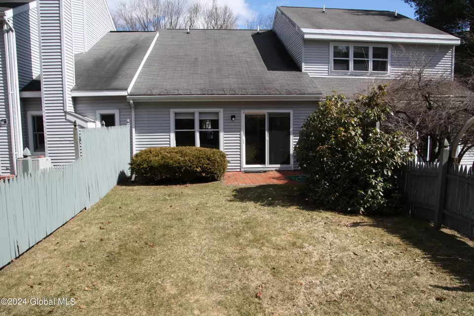 20 Old Mill Ln, Queensbury, NY 12804 19 Photos Movoto