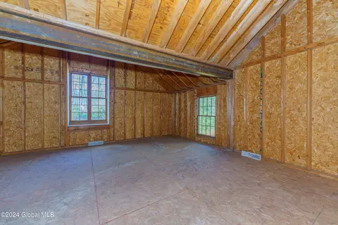 Other - 41 Oak Tree Ln, Niskayuna, NY 12309 photo 7 of 9