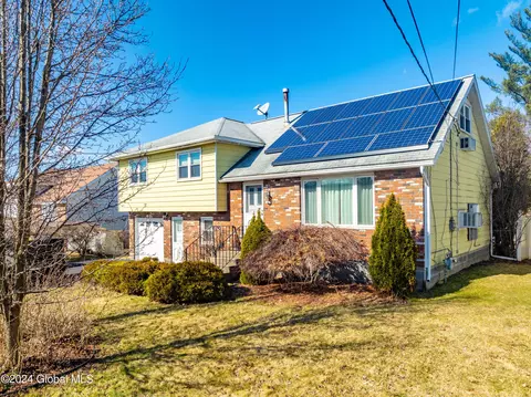 1209 Tracy Ave, Schenectady, NY 12309