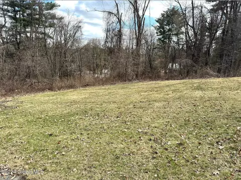 1 Wildwood Heights # l11, West Sand Lake, NY 12196