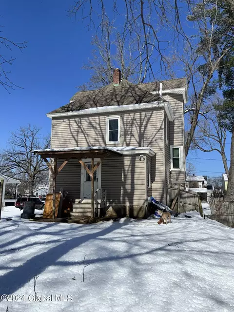 Exterior - 7 Gebhardt St, Schenectady, NY 12304 photo 4 of 5