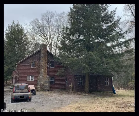 155 163 White Schoolhouse Rd, Chestertown, NY 12817
