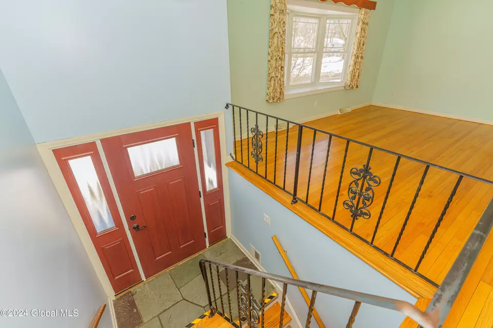 Entry Way - 46 Fredericks Rd, Glenville, NY 12302 photo 1 of 1