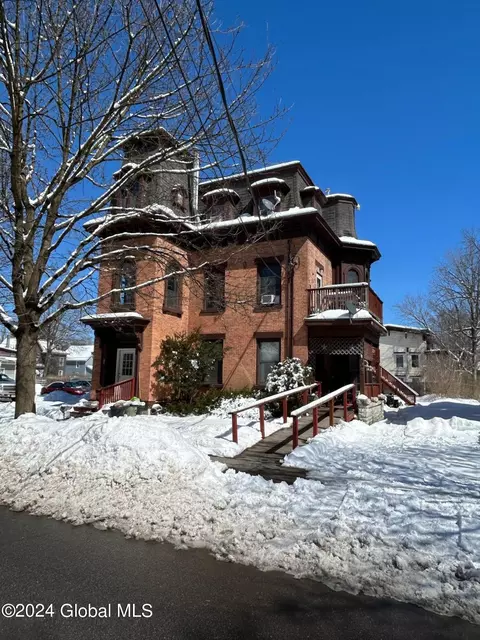 30 Willett St, Fort Plain, NY 13339