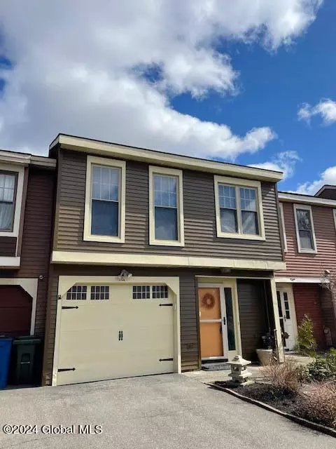 6 Morningside Ter, Cohoes, NY 12047