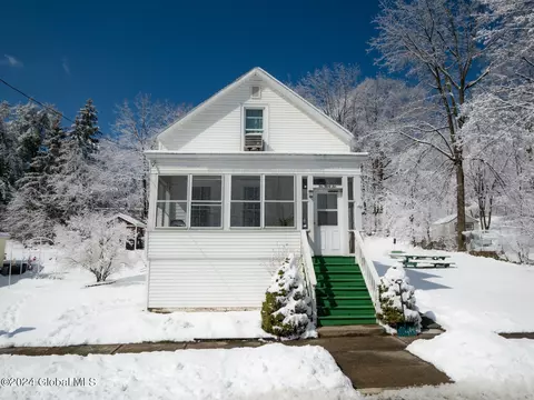 236 Central Ave, Cohoes, NY 12047