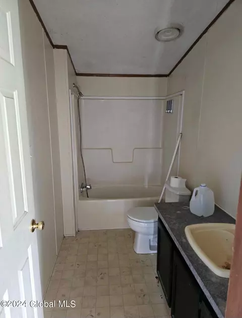 Bath - 236 Pleasant Valley Rd, Argyle, NY 12809 photo 2 of 2