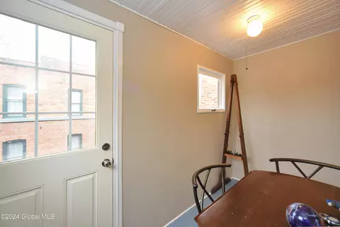 Dining - 156 Front St, Schenectady, NY 12305 photo 3 of 3