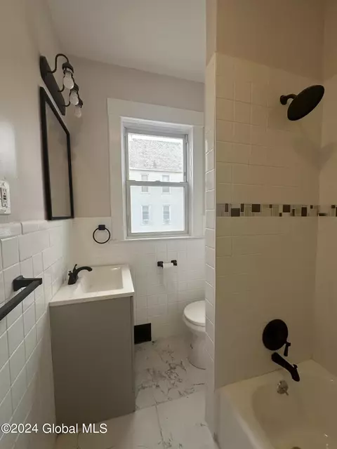 1735 Avenue B, Schenectady, NY 12308 photo 7