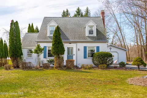 348 Watervliet Shaker Rd, Watervliet, NY 12189