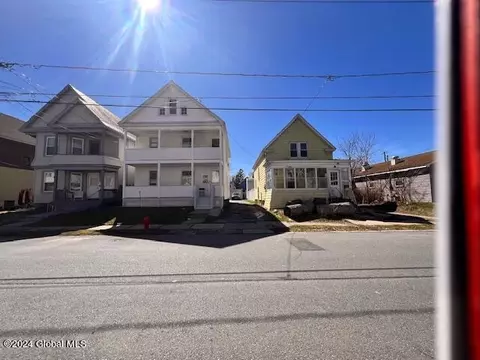 438 Cedar St, Schenectady, NY 12306
