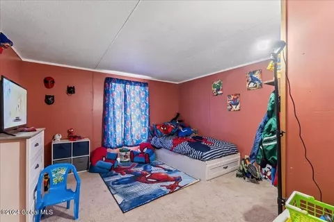 Bedroom - 69 Williams Rd, Hampton, NY 12837 photo 8 of 10