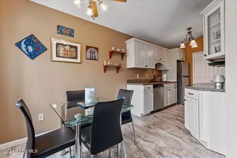 Dining - 902 Cambridge Manor Dr, Schenectady, NY 12302 photo 2 of 2