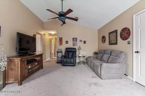 Living - 902 Cambridge Manor Dr, Schenectady, NY 12302 photo 2 of 5