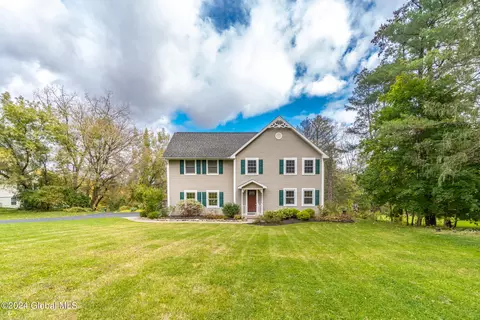 41 Lower Newtown Rd, Waterford, NY 12188