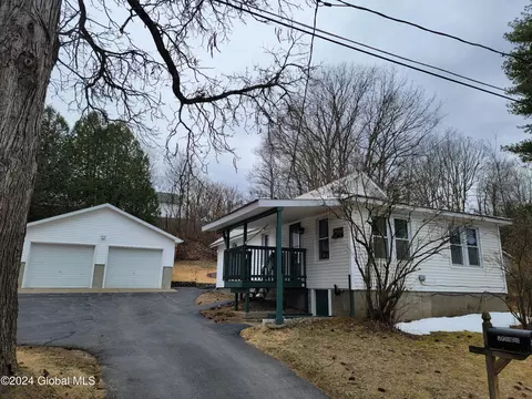 89 First Ave, Hadley, NY 12835