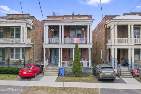318 Quail St, Albany, NY 12208