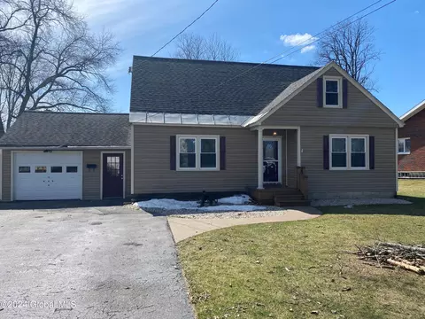172 Sunnyside Rd, Glenville, NY 12302