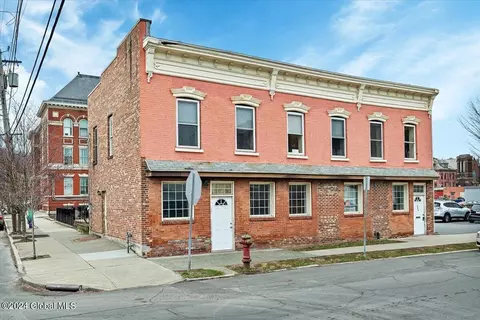 220-222 2nd Street St, Troy, NY 12180