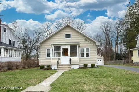 176 Adams St, Delmar, NY 12054